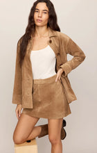 Load image into Gallery viewer, Z SUPPLY PERRI SUEDE MINI SKIRT - LIGHT SAND
