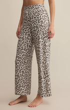 Load image into Gallery viewer, Z SUPPLY LUXE LEOPARD PANT - CHAMPAGNE

