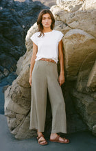 Load image into Gallery viewer, Z SUPPLY VISTA PANT - DUSTY PALM
