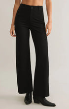 Load image into Gallery viewer, Z SUPPLY DO IT ALL RILYNN PANT - BLACK
