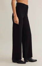 Load image into Gallery viewer, Z SUPPLY DO IT ALL RILYNN PANT - BLACK
