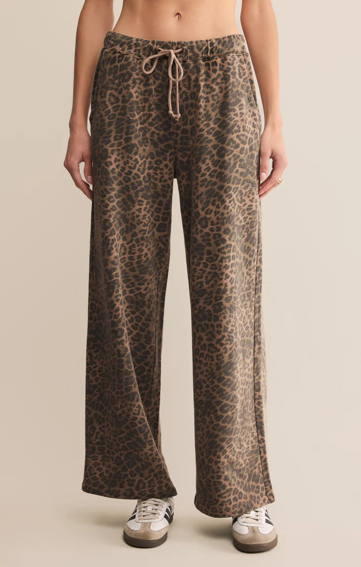 Z SUPPLY HUNTER KNIT LEOPARD PANT - DESERT TAN