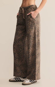 Z SUPPLY HUNTER KNIT LEOPARD PANT - DESERT TAN