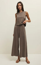 Load image into Gallery viewer, Z SUPPLY SCOUT JERSEY PANT - PERFECTLY TAUPE
