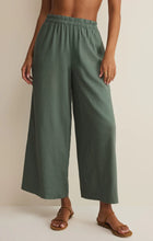 Load image into Gallery viewer, Z SUPPLY SCOUT LINEN PANT - EVERGLADE
