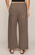 Load image into Gallery viewer, Z SUPPLY KIT TWILL CARPENTER PANT - PEBBLE COAST
