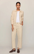 Load image into Gallery viewer, Z SUPPLY COLMAN BOWED UTILITY PANT - SOFT ECRU
