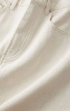 Load image into Gallery viewer, Z SUPPLY JONAH MID RISE DENIM SHORT - CLOUD
