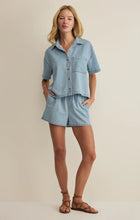 Load image into Gallery viewer, Z SUPPLY SEAWAY DENIM SHORT - COASTAL WATER
