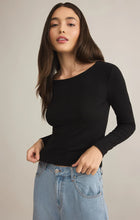 Load image into Gallery viewer, Z SUPPLY INFINITY FITTED LONG SLEEVE TEE - BLACK
