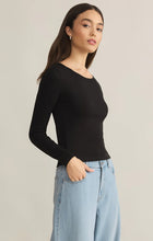Load image into Gallery viewer, Z SUPPLY INFINITY FITTED LONG SLEEVE TEE - BLACK
