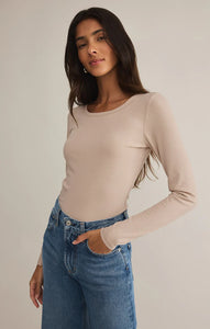 Z SUPPLY INFINITY FITTED LONG SLEEVE TEE - PARCHMENT