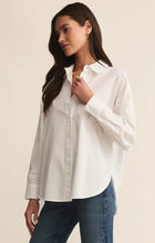 Load image into Gallery viewer, Z SUPPLY ELEVATED POPLIN BUTTON UP - WHITE
