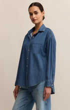 Load image into Gallery viewer, Z SUPPLY ATWOOD LIGHTWEIGHT DENIM BUTTON UP - MEDIUM INDIGO
