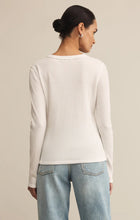 Load image into Gallery viewer, Z SUPPLY ARLET MINI THERMAL TOP - WHITE

