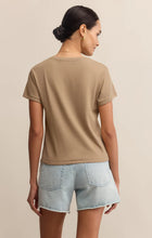 Load image into Gallery viewer, Z SUPPLY TOURIST KNIT JERSEY TEE - DESERT TAN
