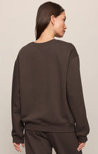 Load image into Gallery viewer, Z SUPPLY CLASSIC BOYFRIEND SWEATSHIRT - COCOA BEAN
