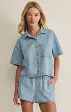 Load image into Gallery viewer, Z SUPPLY EVERYDAY DENIM BUTTON UP - COASTAL WATER
