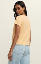 Load image into Gallery viewer, Z SUPPLY JUNIE COTTON TEE - CUSTARD
