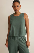 Load image into Gallery viewer, Z SUPPLY SLOANE LINEN CROPPED TANK - EVERGLADE
