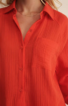 Load image into Gallery viewer, Z SUPPLY THE PERFECT AIRY GAUZE BUTTON UP - LYCHEE
