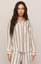 Load image into Gallery viewer, Z SUPPLY PERFECT STRIPED LINEN BUTTON UP - LIGHT TOFFEE
