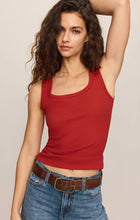 Load image into Gallery viewer, Z SUPPLY LARKIN WHIPSTITCH TANK - CHILI PEPPER
