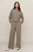 Load image into Gallery viewer, Z SUPPLY GATE CHECK SWEATSHIRT - WILD MUSHROOM
