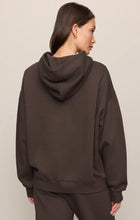 Load image into Gallery viewer, Z SUPPLY FIRST QUARTER HOODIE - COCOA BEAN
