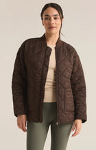 Load image into Gallery viewer, Z SUPPLY SUNRISE QUILTED NYLON BOMBER JACKET - COFFEE BEAN
