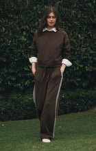 Load image into Gallery viewer, Z SUPPLY BREAKAWAY TRACK PANT - DARK CHOCOLATE
