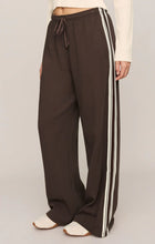 Load image into Gallery viewer, Z SUPPLY BREAKAWAY TRACK PANT - DARK CHOCOLATE
