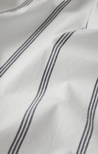 Load image into Gallery viewer, Z SUPPLY ROLLING HILLS SHIRT - WHITE
