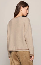 Load image into Gallery viewer, Z SUPPLY ENDURE V-NECK SWEATER - NATURAL HEATHER
