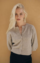 Load image into Gallery viewer, Z SUPPLY VALOR SHORT SLEEVE CARDIGAN - NATURAL HEATHER
