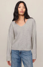 Load image into Gallery viewer, Z SUPPLY CERRO V-NECK SWEATER - FEATHER GREY
