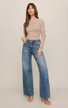 Load image into Gallery viewer, Z SUPPLY AVERY SWEATER TOP - SOFT ECRU
