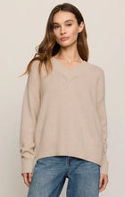 Load image into Gallery viewer, Z SUPPLY CLOUD SPUN V-NECK SWEATER - FROSTED PEARL
