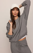 Load image into Gallery viewer, Z SUPPLY TAKE IT EASY SWEATER - CLASSIC HEATHER GREY
