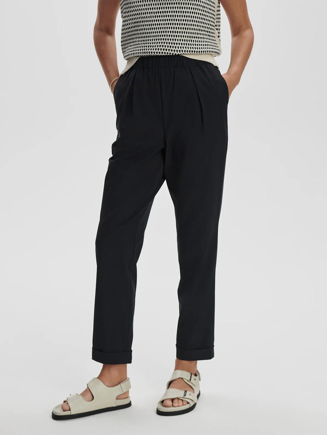 VARLEY ALANA SLIM TAPERED CUFF PANT 27