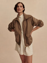 Load image into Gallery viewer, VARLEY MORVEN BLOUSON JACKET - TAUPE STONE
