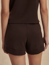 Load image into Gallery viewer, VARLEY ATRIUM HIGH-RISE SHORT 4.5" - COFFEE BEAN
