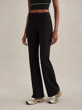 Load image into Gallery viewer, VARLEY ALWAYS FLARE LEGGING 32" - BLACK
