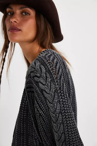 FREE PEOPLE FRANKIE CABLE SWEATER - BLACK