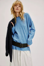 Load image into Gallery viewer, FREE PEOPLE PHOEBE PULLOVER - WATERFALL HEATHER
