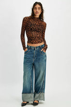 Load image into Gallery viewer, FREE PEOPLE CHARLIE PRINTED MESH TOP - CATS MEOW
