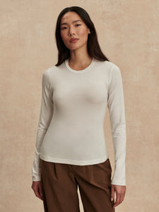 VARLEY EDNA LONG SLEEVE FITTED TEE - WHITE