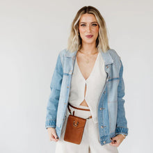 Load image into Gallery viewer, SAPAHN GRACE CROSSBODY - WHISKEY RAW LEATHER
