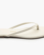 Load image into Gallery viewer, TKEES SQUARE TOE LILY - CREAM
